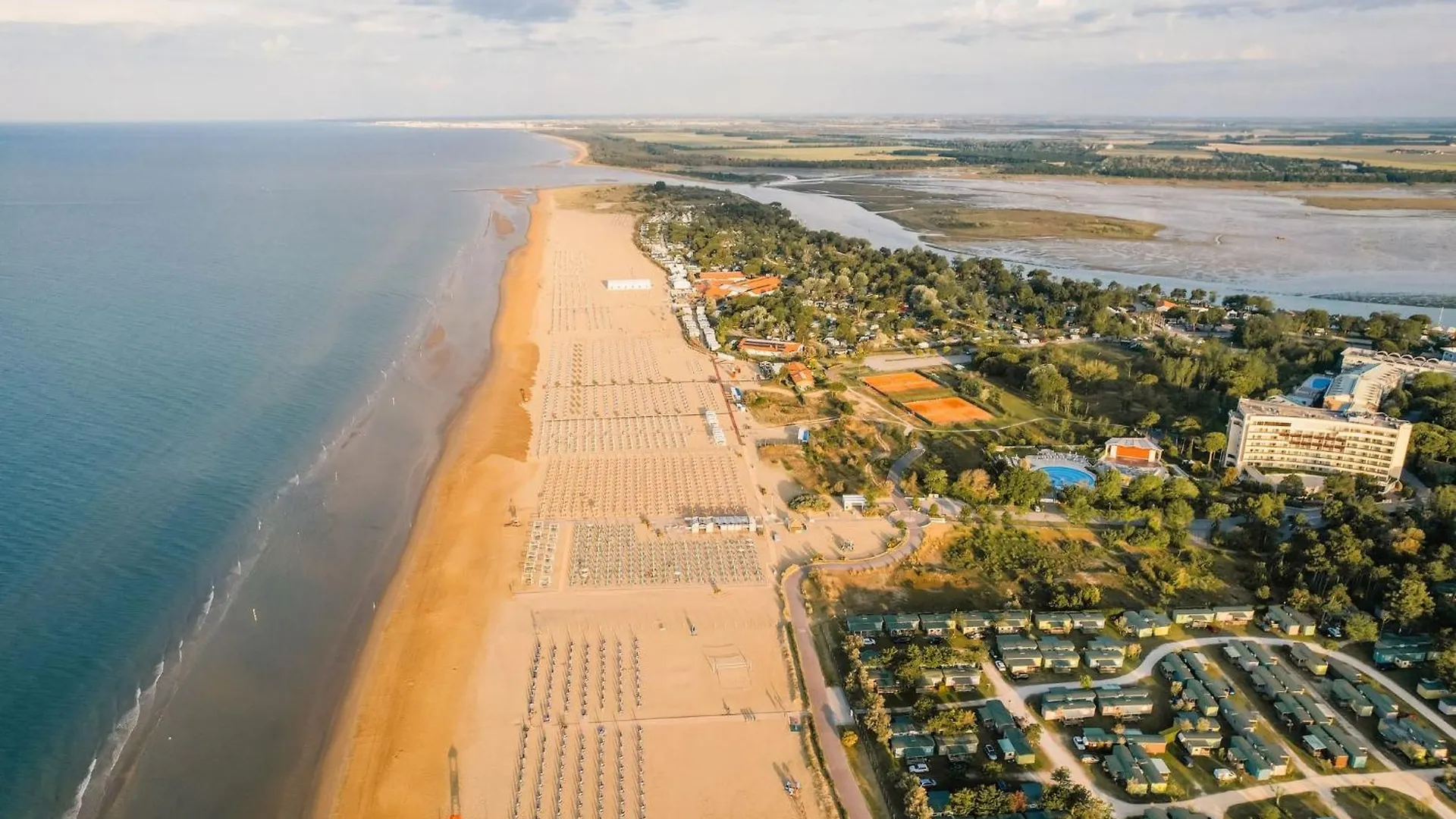 Comfortable Apartment In The Heart Of Bibione 0*,